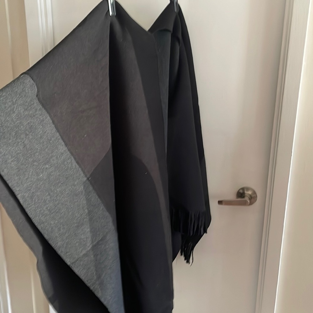 Marina Luna oversized wrap